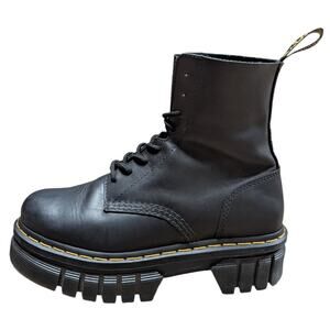 Dr. Martens Audrick 8-Eye Black Leather Platform Boots 8 Women’s Chunky Combat
